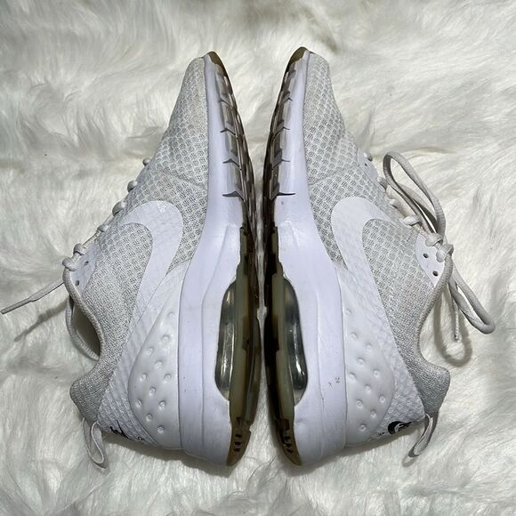Nike Air Max Motion Size 8. B88 - Picture 5 of 7